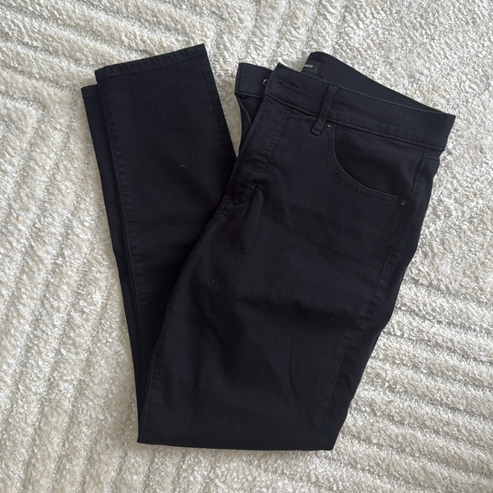 Express Mid Rise Skinny Jeans